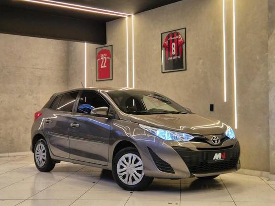 TOYOTA YARIS 1.3 16V FLEX XL LIVE MULTIDRIVE